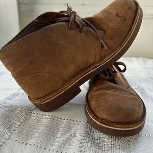 Clark’s 7.5 Good Condition